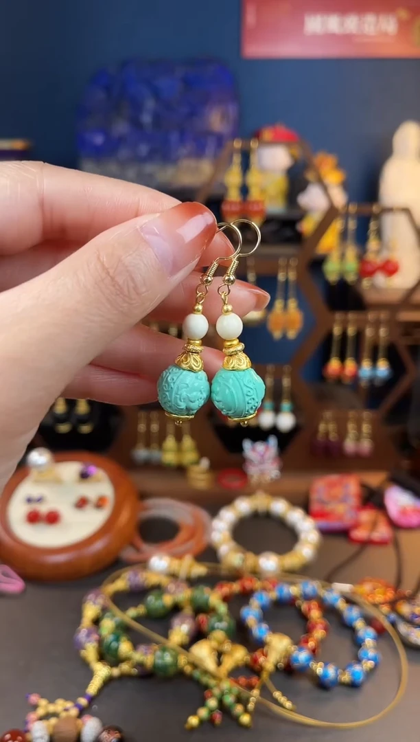 【闪购商品】绿色珐琅景泰蓝耳钩