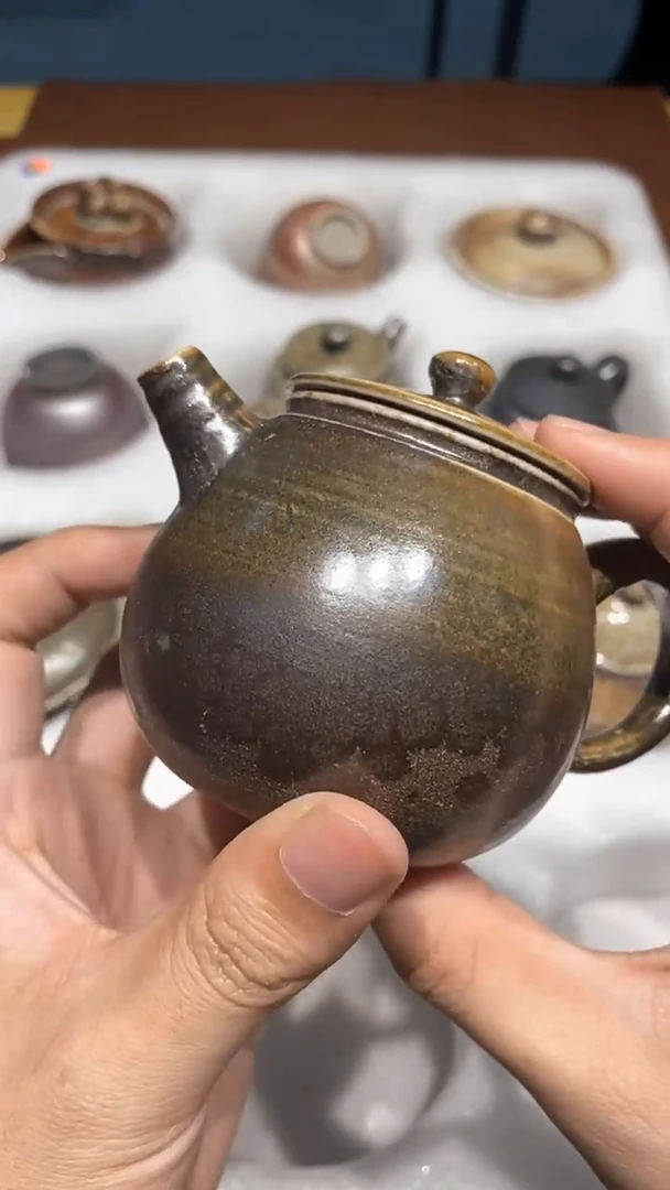 奢瓷/瑞寅柴烧茶器（壶）788 微瑕