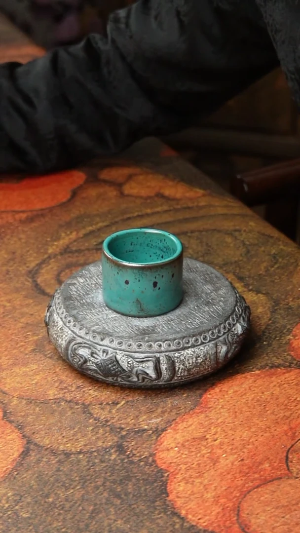 杨晓永柴烧扳指杯