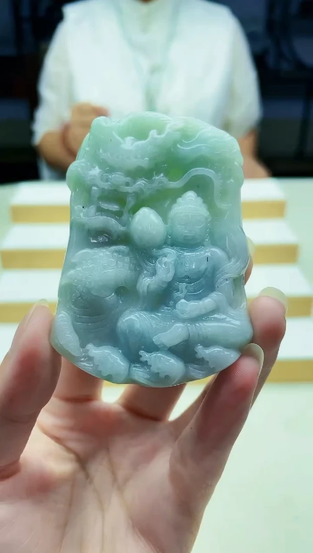 颈饰未镶嵌翡翠09230046