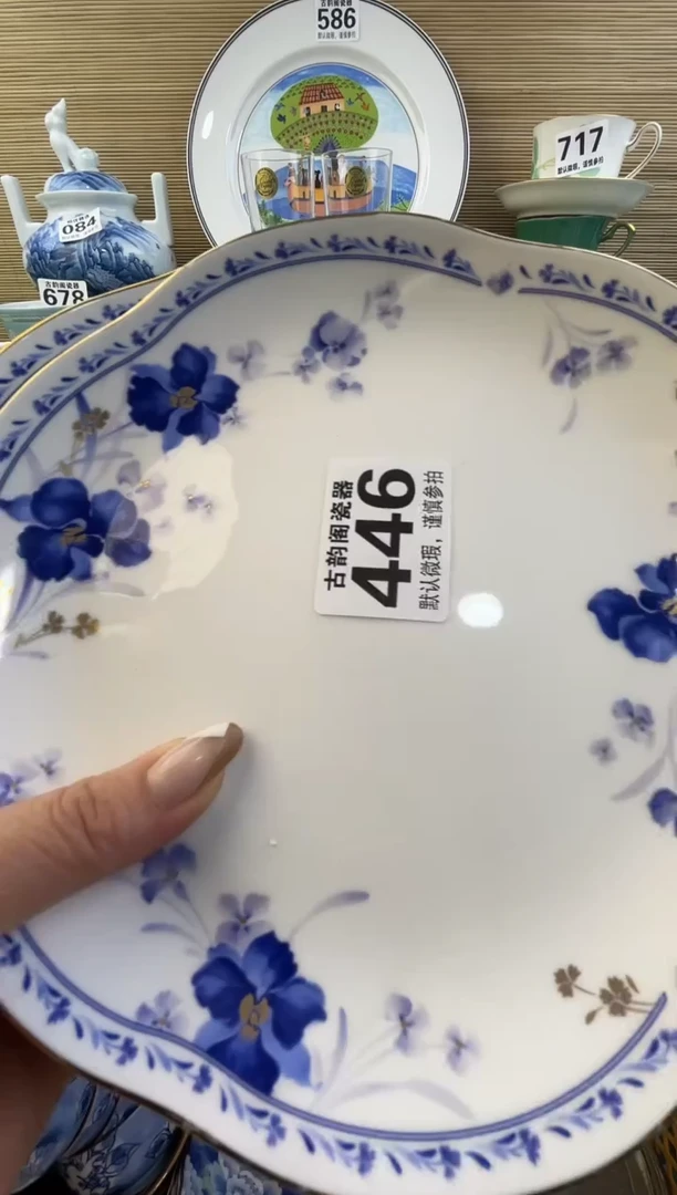 摆件小*瓷器瓷器瓷器瓷器瓷器瓷器瓷器瓷器