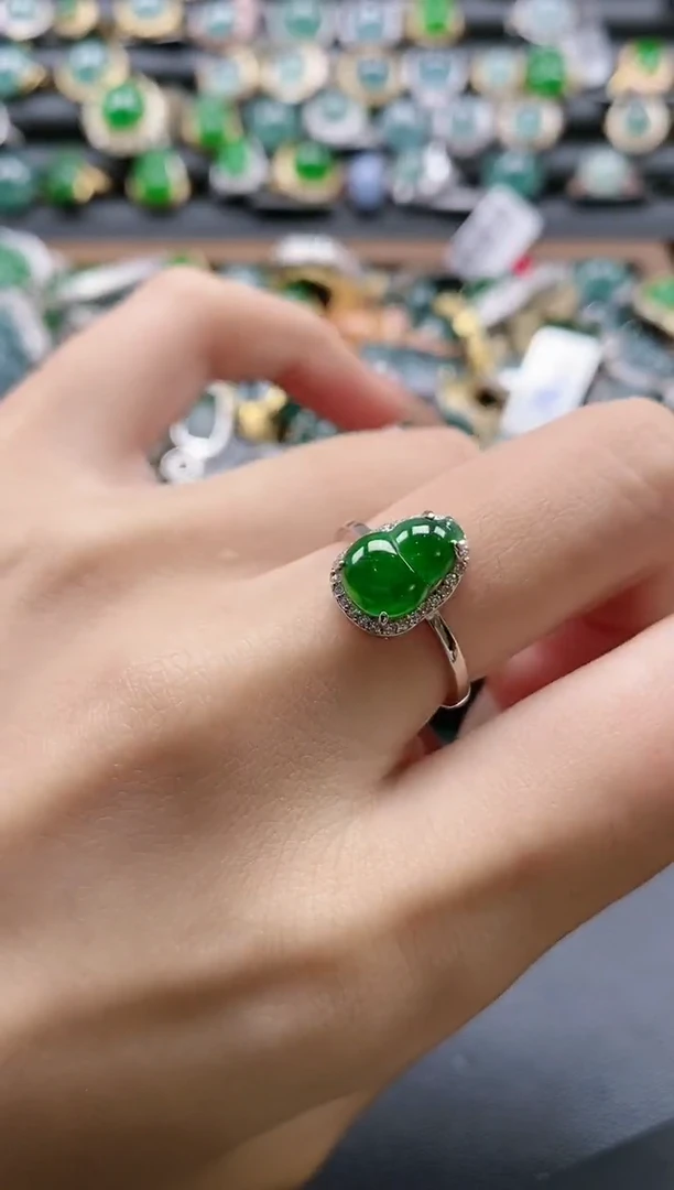 【闪购商品】翡翠戒指银S925镶嵌51511