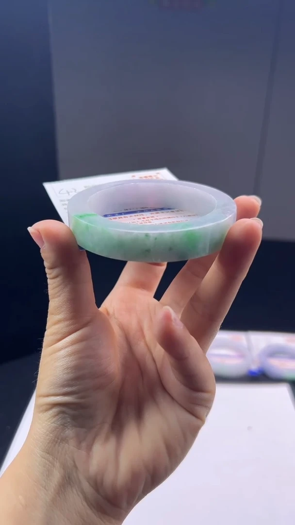 未镶嵌手镯定制翡翠林*主手镯