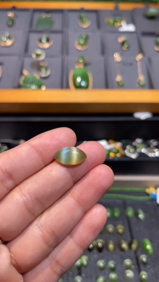 【闪购商品】和田玉碧玉金猫眼裸石未镶嵌多样性发一