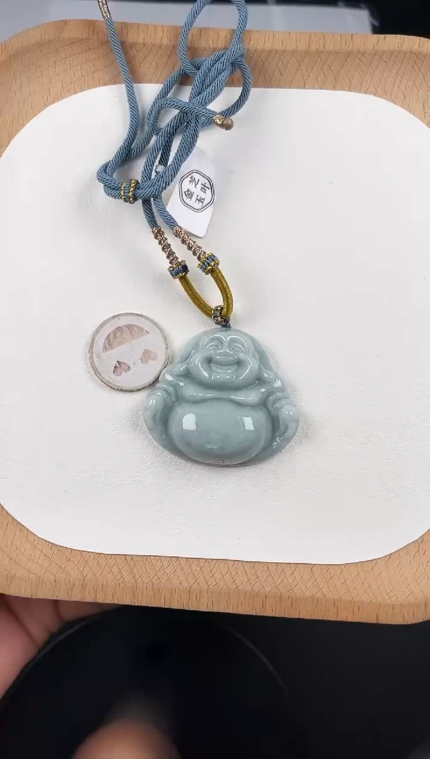 颈饰未镶嵌翡翠孤品-4