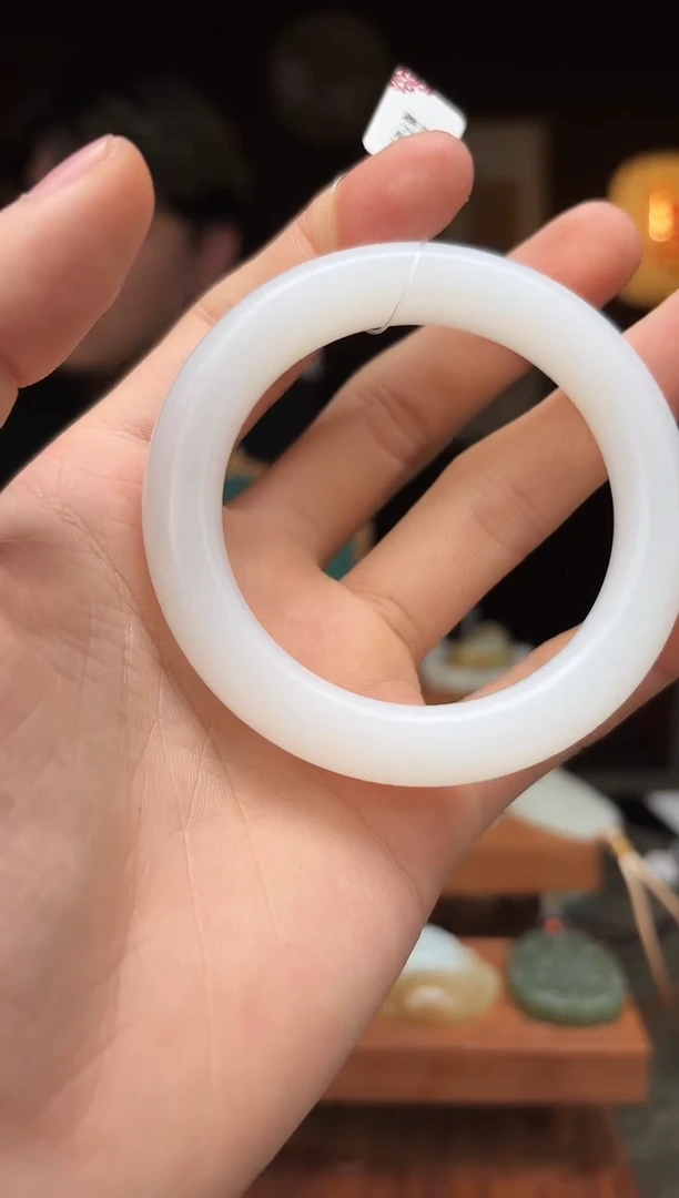 未镶嵌和田玉把件小*屋dd51-手镯