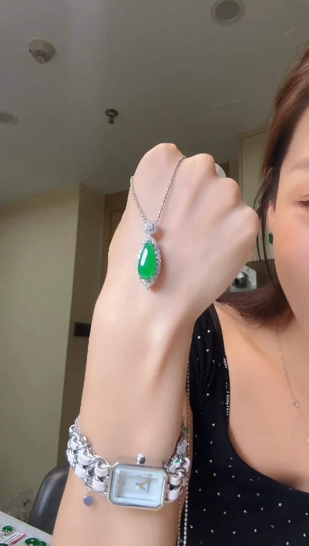 吊坠(不含链)银S925镶嵌翡翠天然翡翠吊坠
