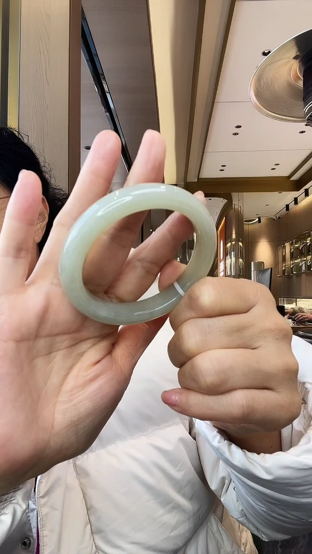 【闪购商品】和田玉手镯未镶嵌温婉镯58