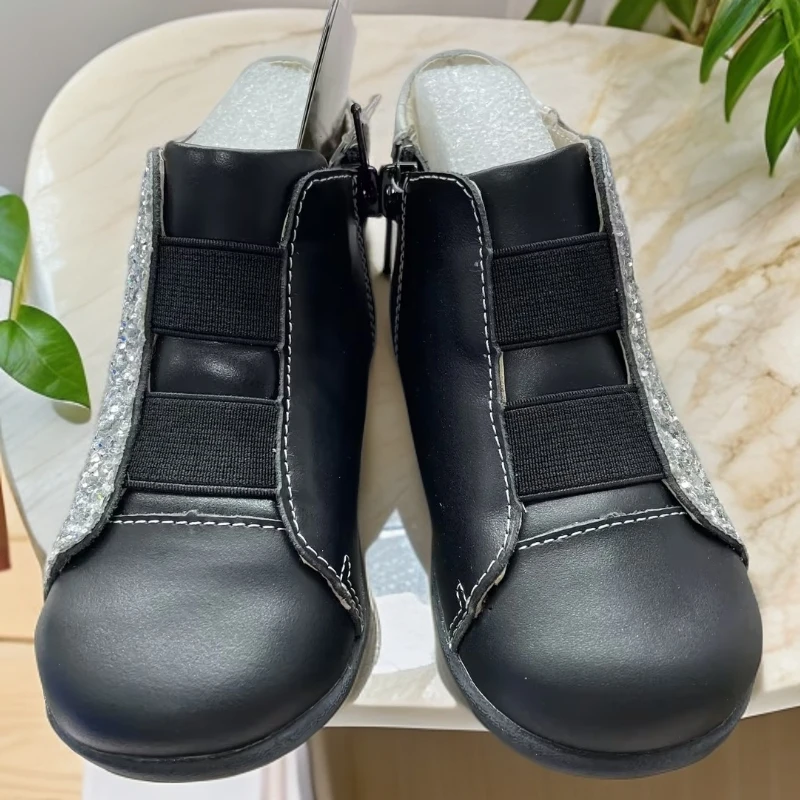 王子 春季女童侧边蝴蝶细闪设计防滑皮鞋 J1-3-031-032