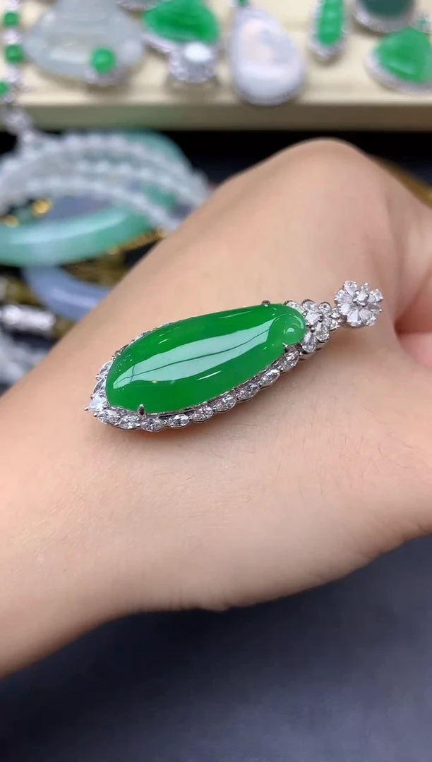 吊坠(不含链)18K金镶嵌翡翠478-雪姐翡翠天天见