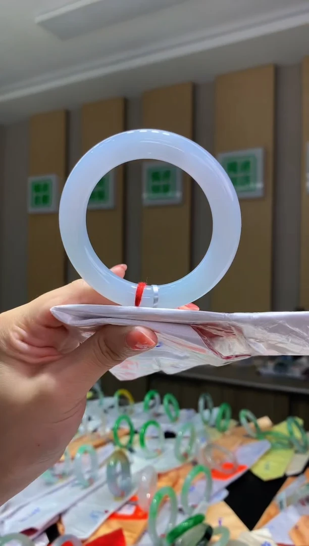 未镶嵌手镯翡翠-C88 圈口55.3