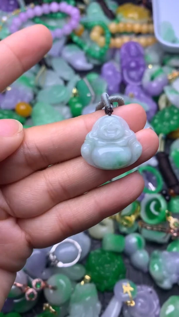 颈饰未镶嵌翡翠缅甸翡翠吊坠