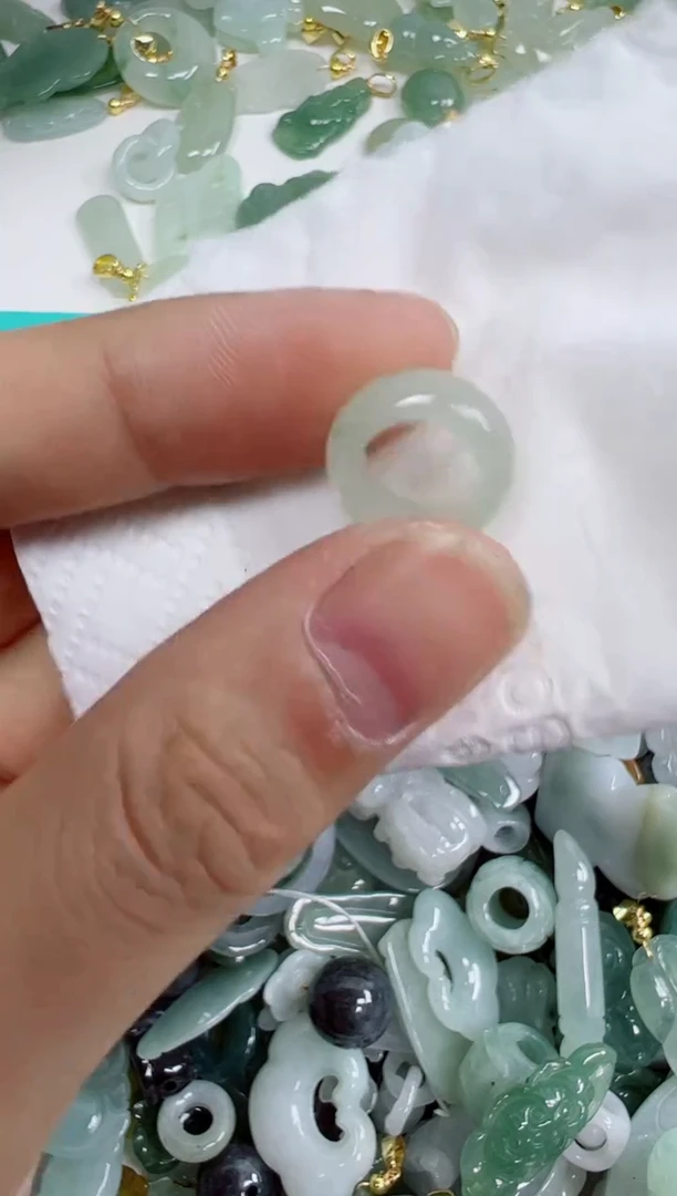 散珠翡翠123号链接，A货翡翠