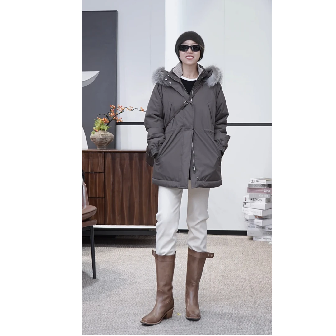 现现【诺丁山下】L*P同源银狐帽条连帽加厚羽绒棉服外套25307007