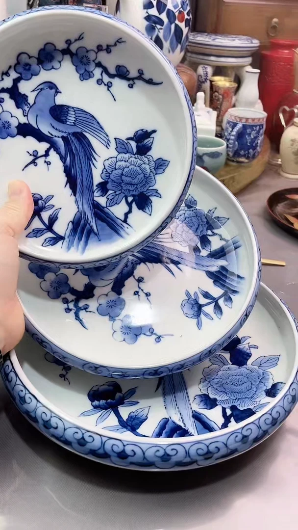 瓷片日产手绘青花盘三件套
