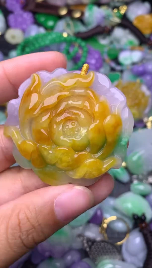 颈饰未镶嵌翡翠缅甸翡翠吊坠