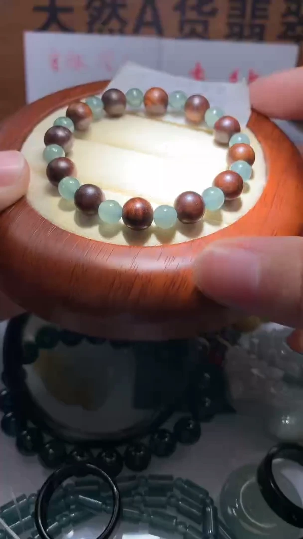 【闪购商品】翡翠颈饰未镶嵌保真天然A货翡翠