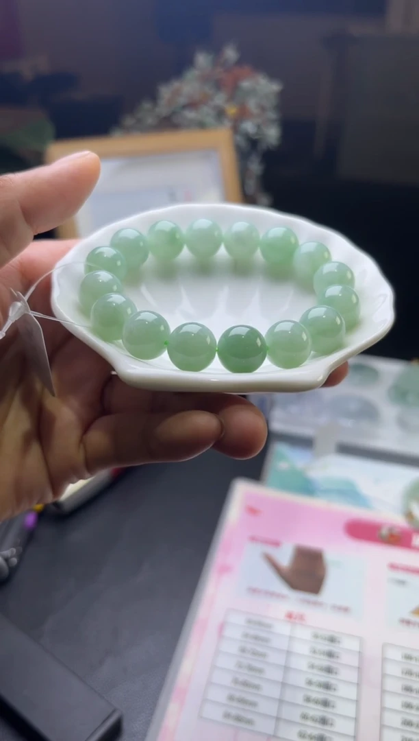 未镶嵌挂件翡翠多样性发一件CH128