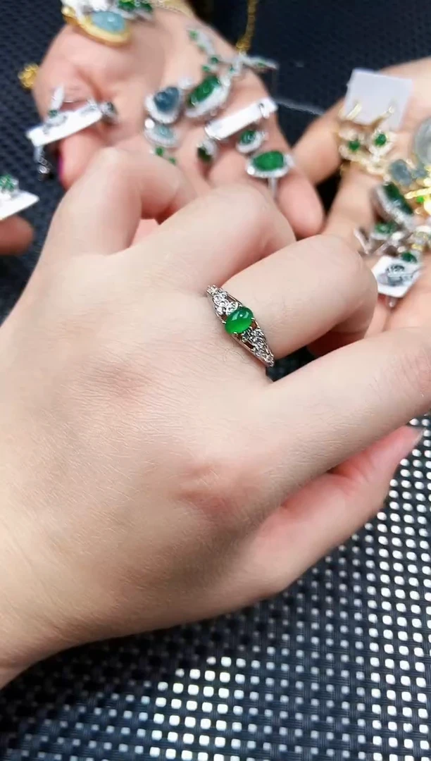 【闪购商品】翡翠戒指未镶嵌11111111