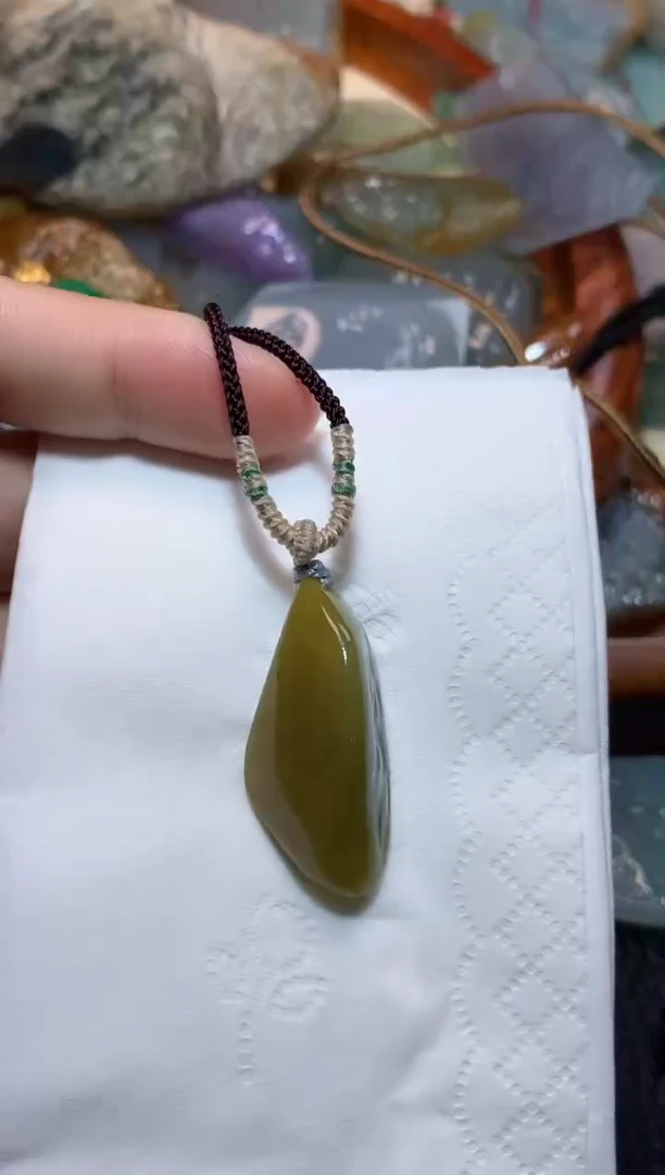 翡翠未镶嵌吊坠(不含链)吊坠