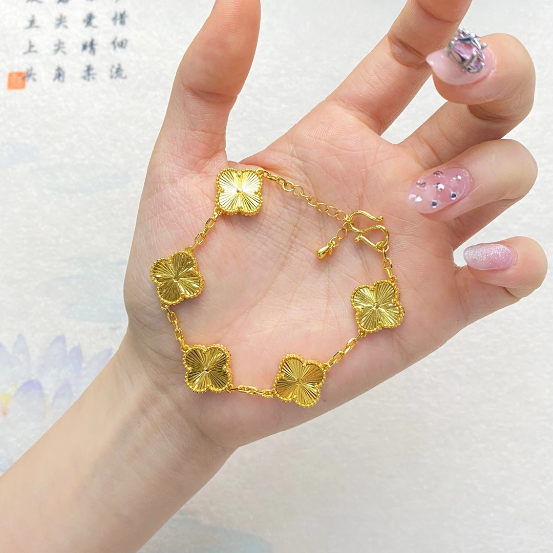 足银手链 经典镭射四叶草手链轻奢幸运草时尚百搭足银礼物