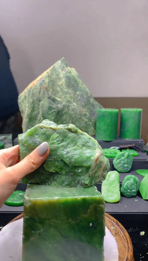 未镶嵌和田玉珠宝半成品11