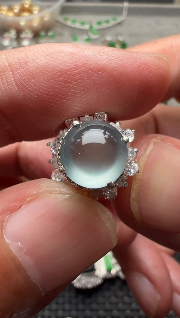 定制翡翠未镶嵌天然A货翡翠