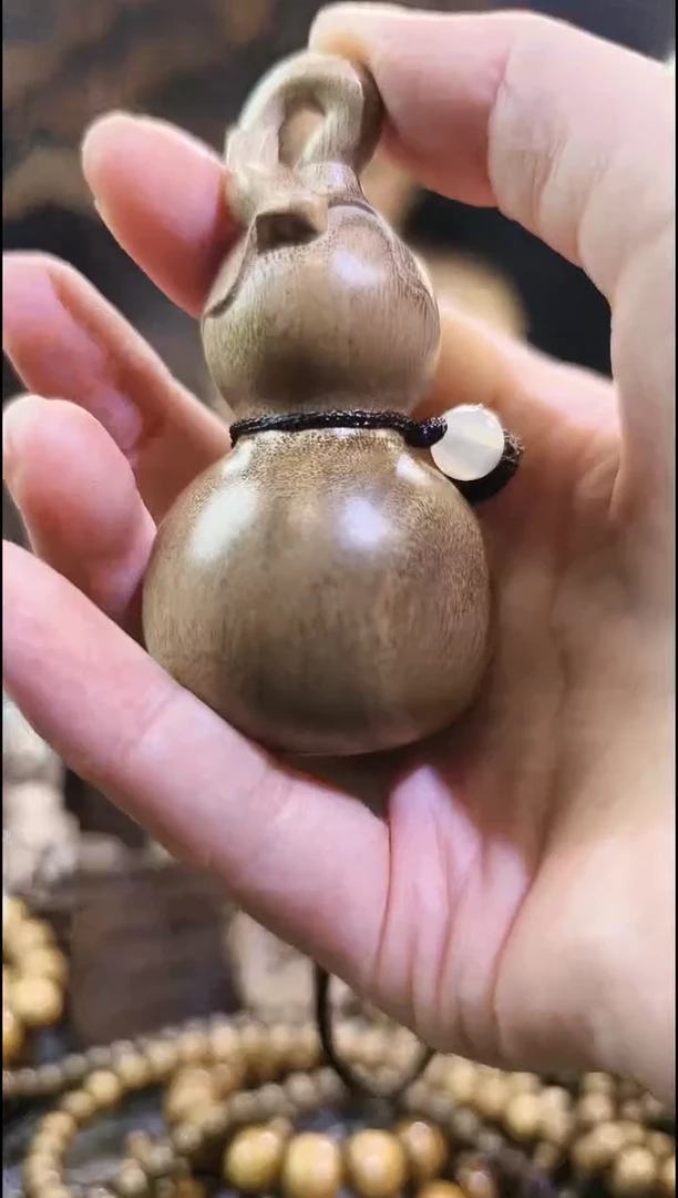 金丝 楠葫芦手把件