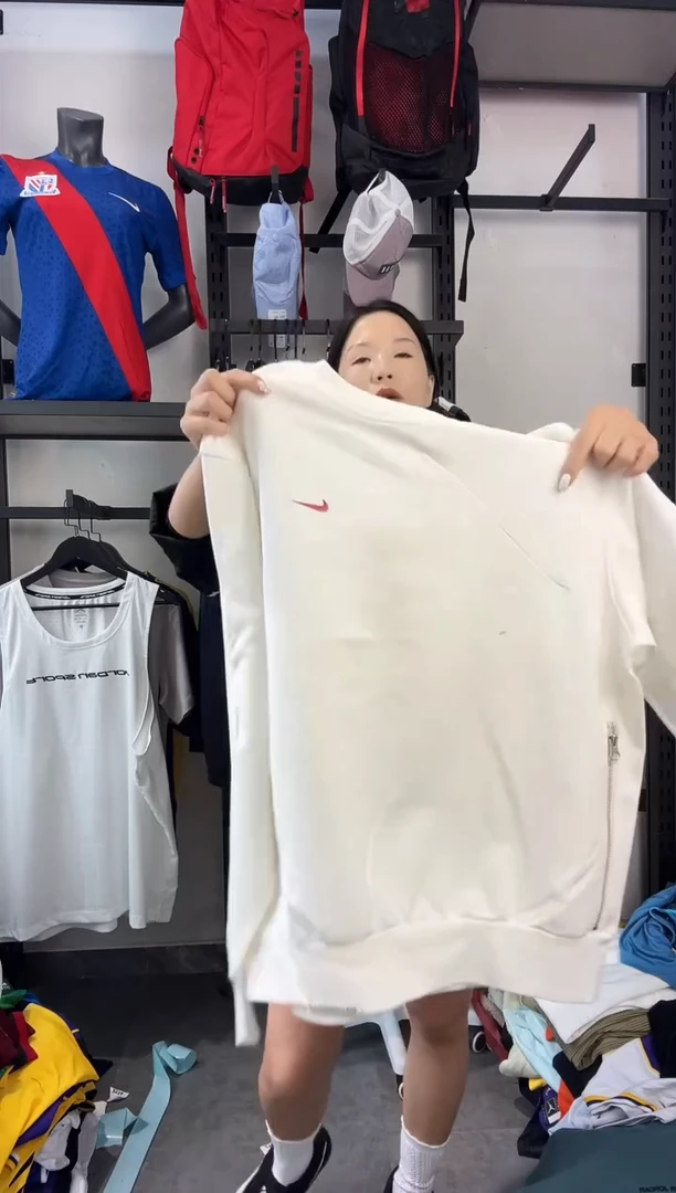 817编码 瑕疵款直播间过款为准 尺码