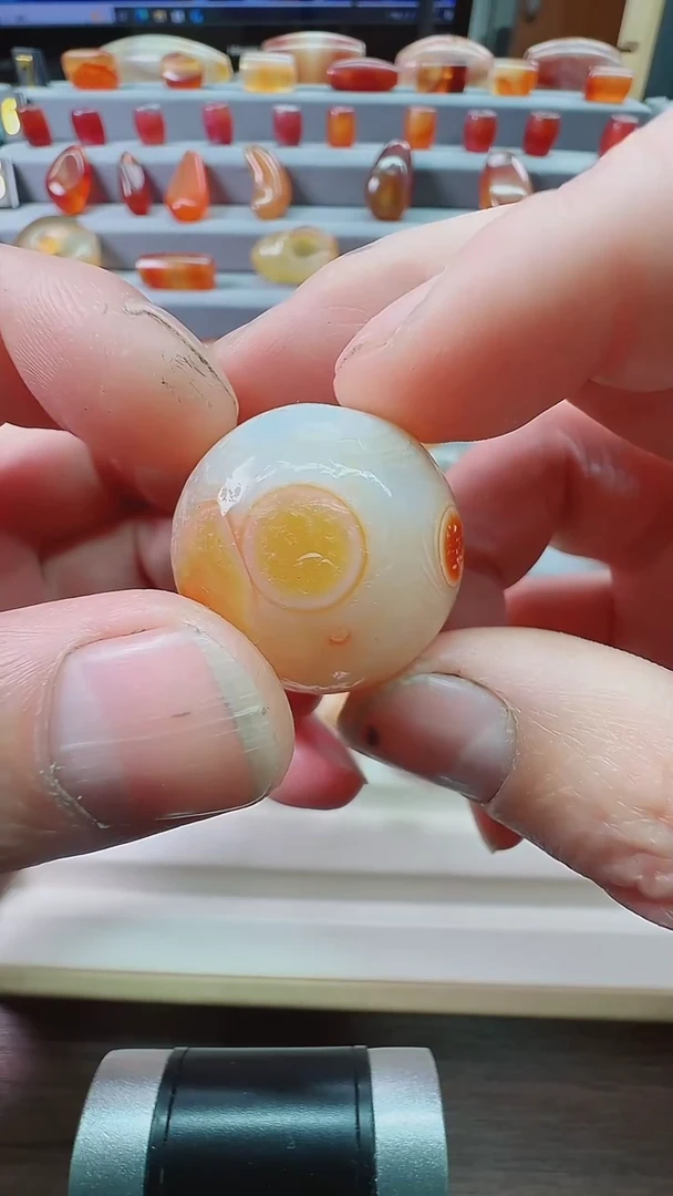 未镶嵌颈饰玛瑙/玉髓玛瑙28