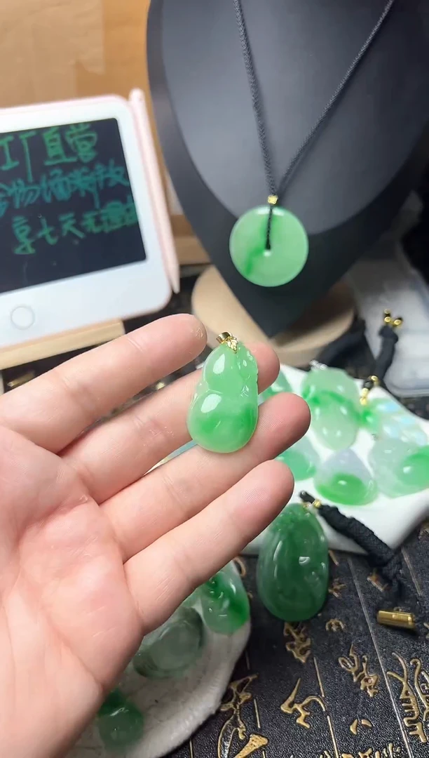 颈饰未镶嵌翡翠所见即所得，一图一物