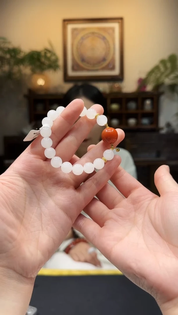 未镶嵌手链和田玉手链