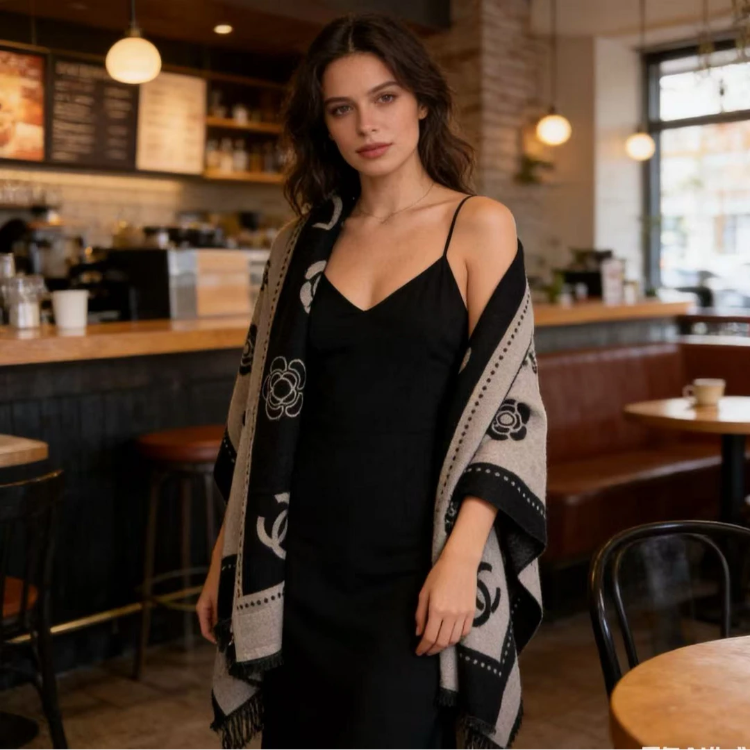 厚款多功能女植物花卉保暖围巾女士双面披肩长款流苏