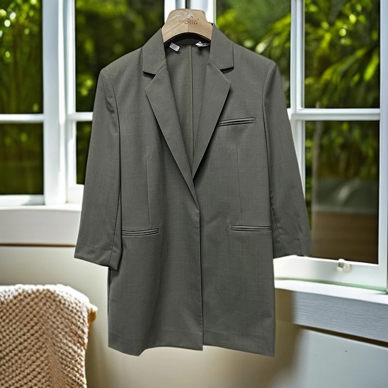 LR104  休闲百搭款西装外套 LWD341T003