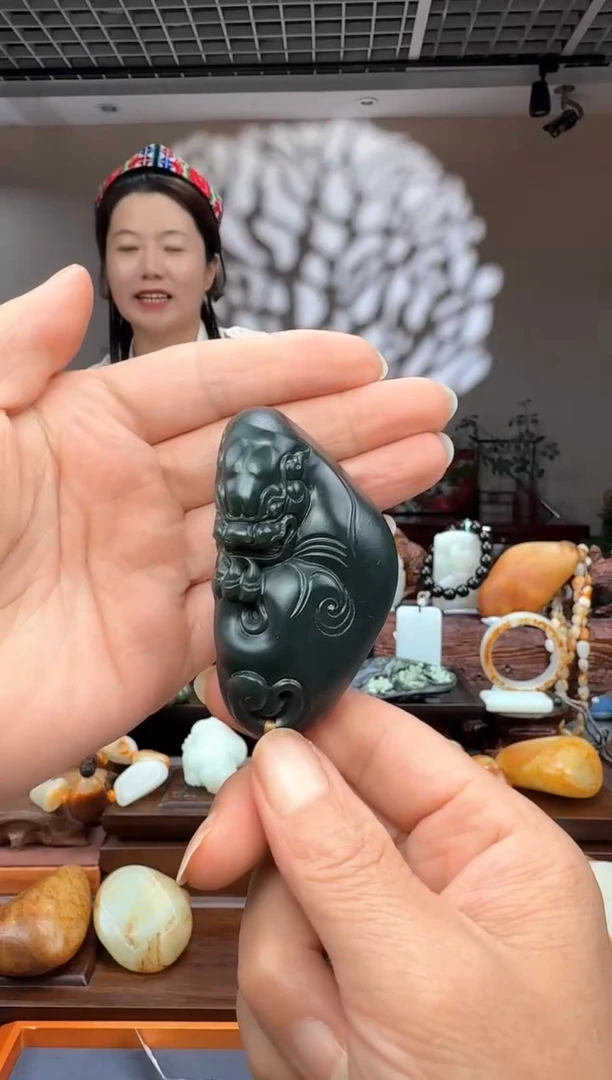 和田玉未镶嵌吊坠(不含链)手把