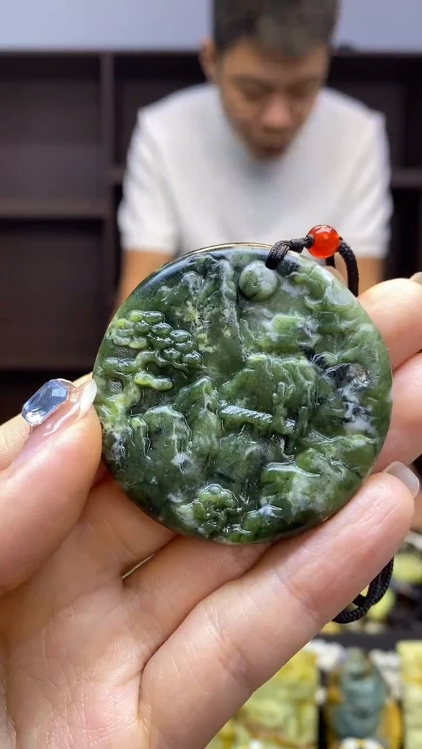 未镶嵌岫玉挂件