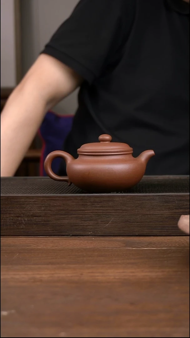 茶壶紫砂奉**马紫泥仿古     200CC