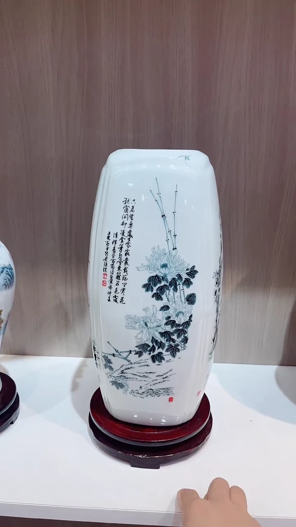 摆件景德镇陶瓷花瓶