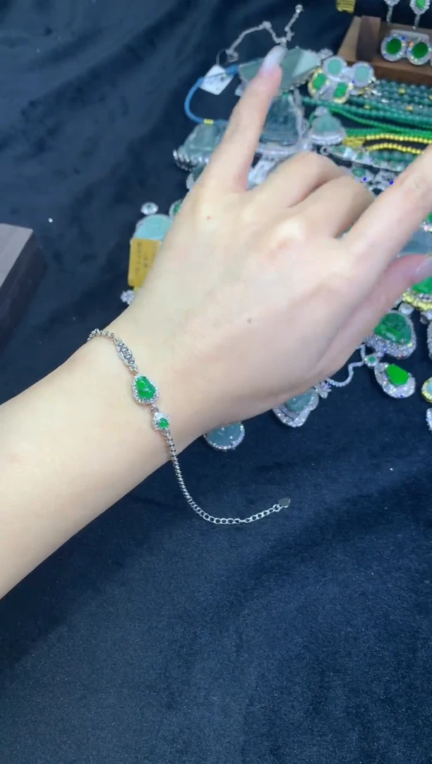 未镶嵌手链翡翠手链