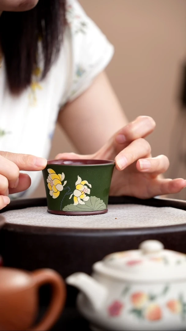 茶壶紫砂民国绿粉浆荷花汉瓦杯