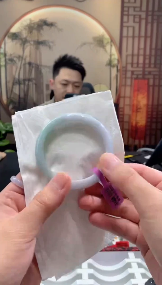 未镶嵌手镯翡翠000051924