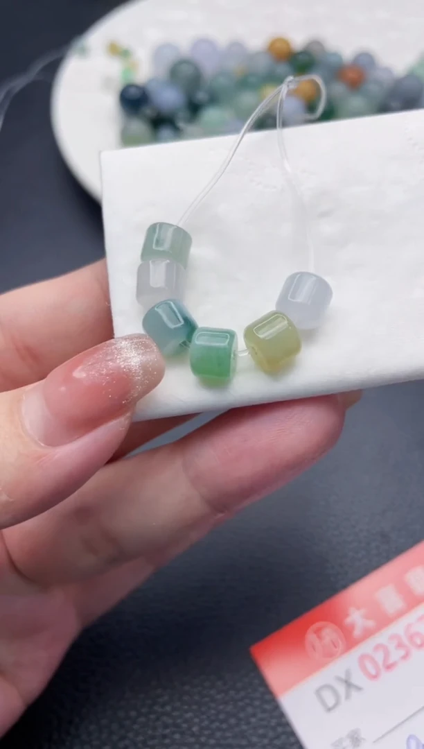 【闪购商品】定制翡翠未镶嵌珠子