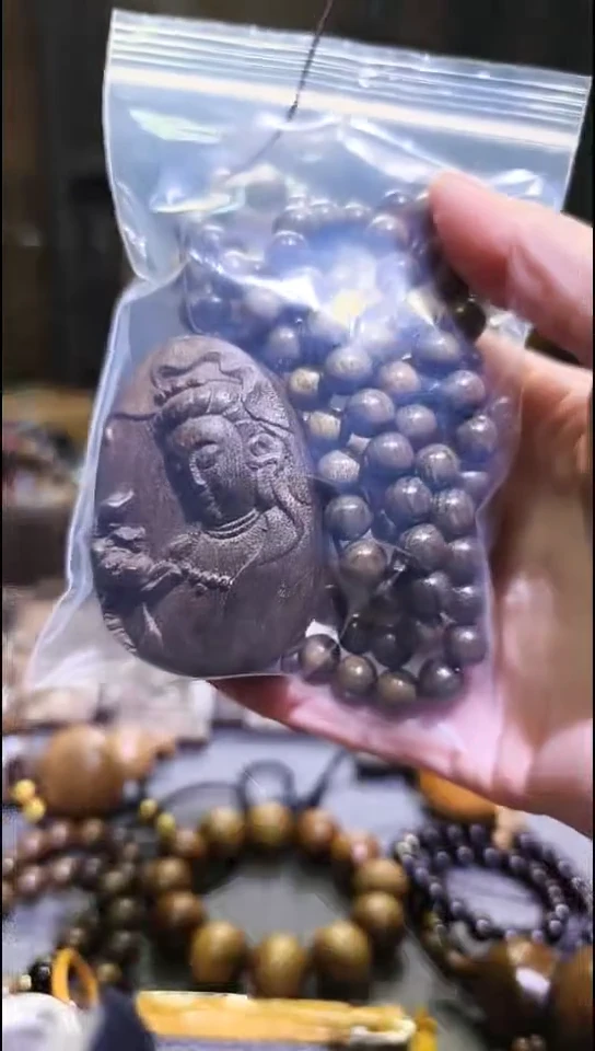 金丝楠     观音牌