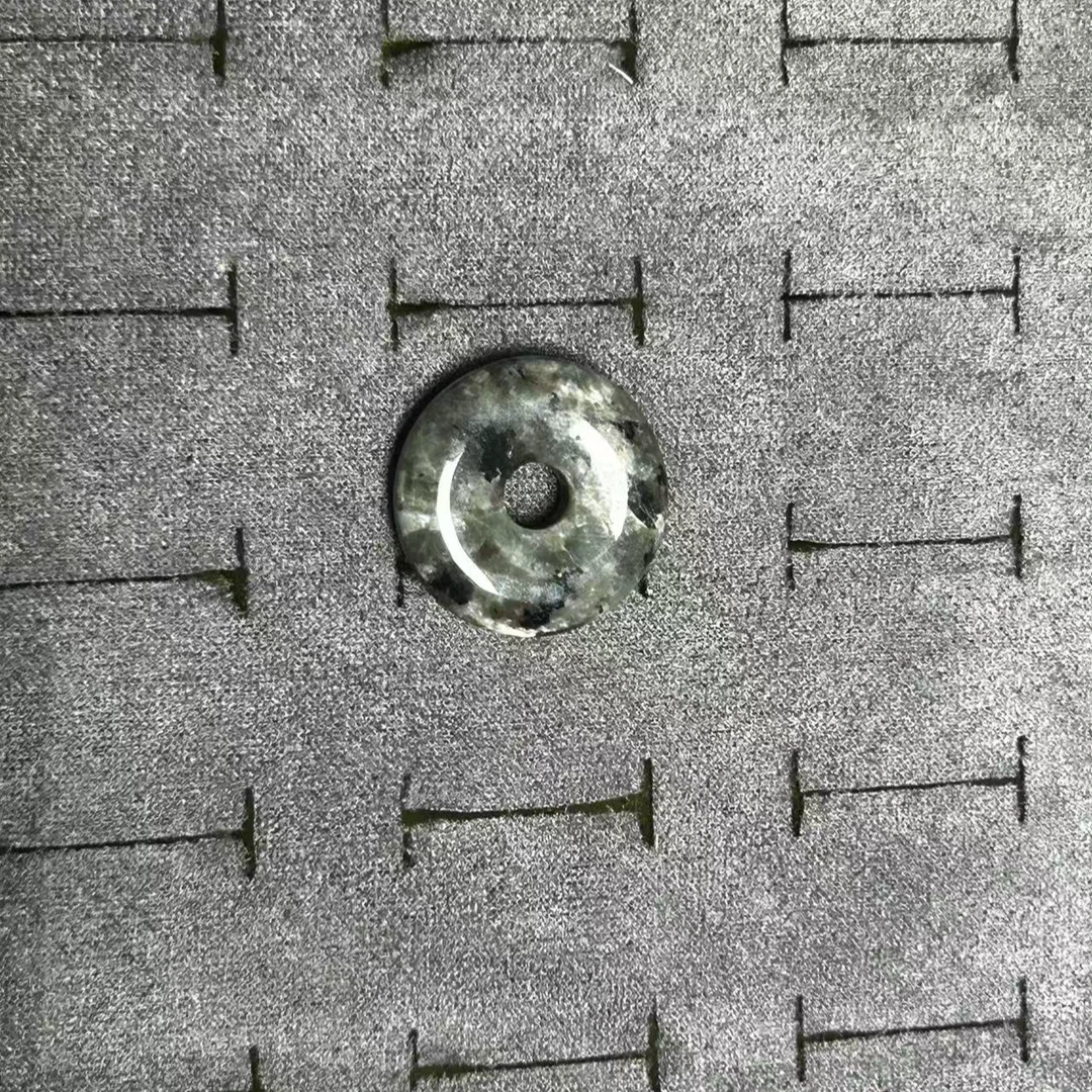 E082高货玛瑙平安扣