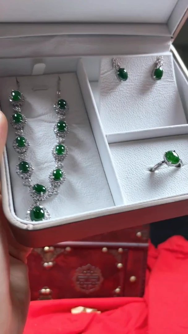 颈饰未镶嵌翡翠********605