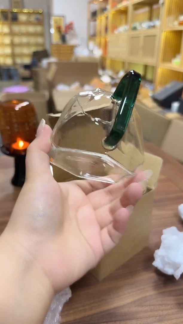 823号墨绿璀璨公道