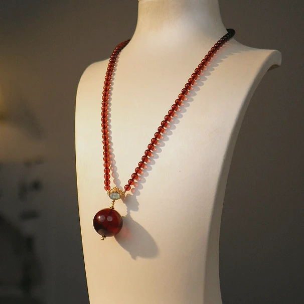 开播福利-缅甸天然血珀23+圆珠大吊坠项链手工时尚编织红色百搭