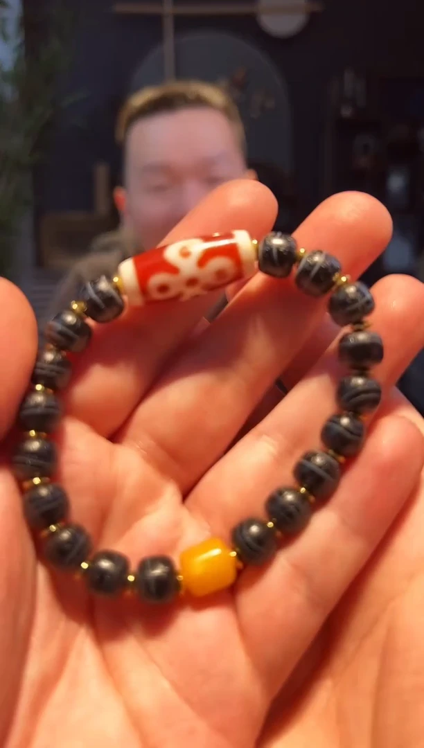 【闪购商品】玛瑙/玉髓手串未镶嵌串