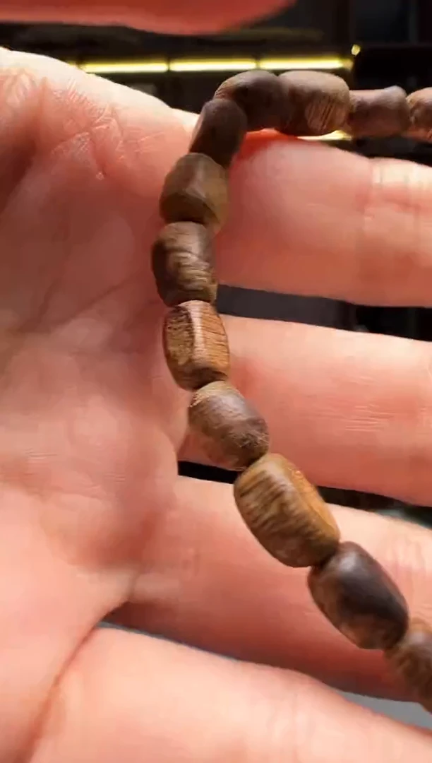 【闪购商品】沉香沉香碎屑18号张留疤勾丝粉末多样性发一503