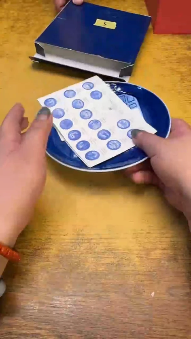 瓷器瓷瑕疵老破破5